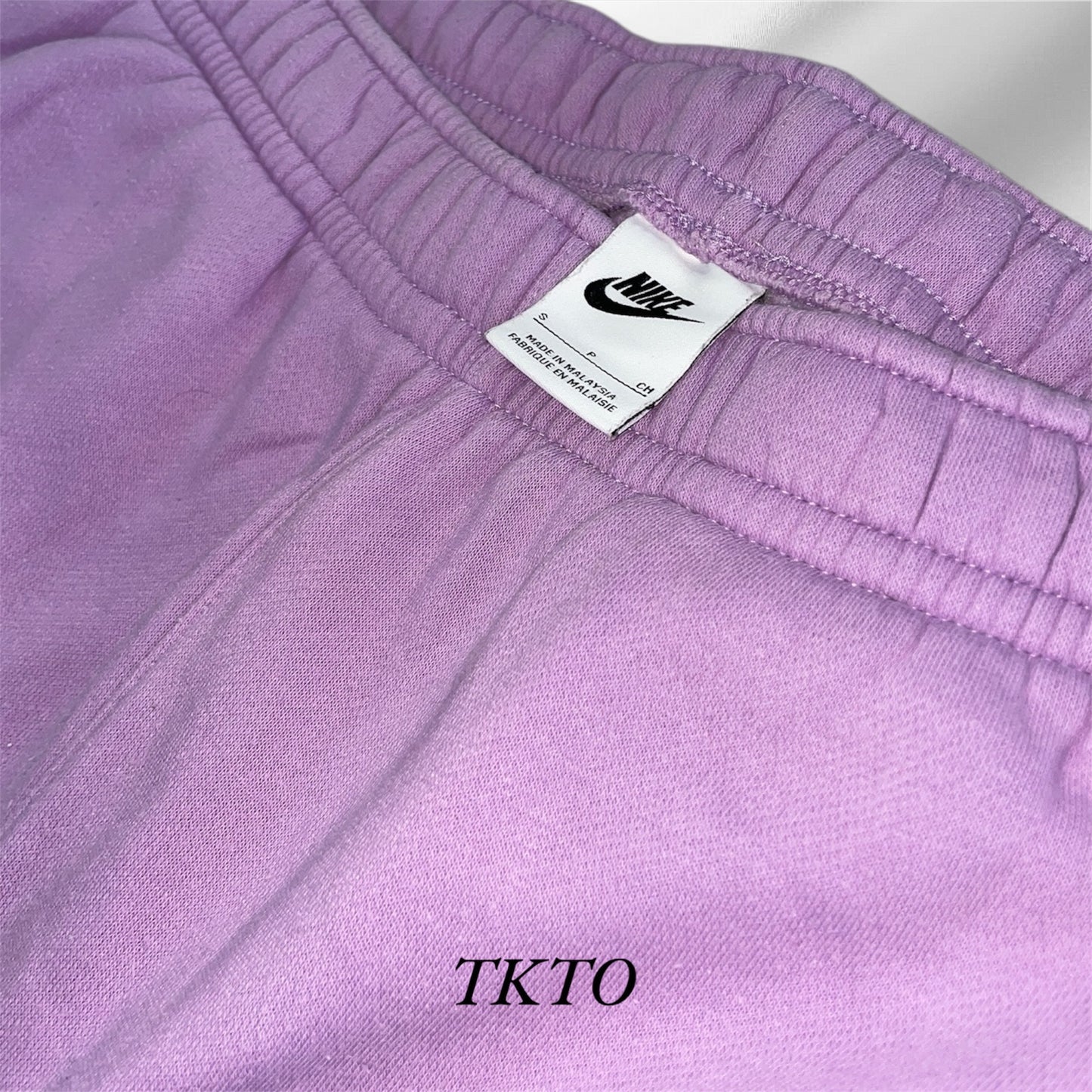 NIKE Men’s Pants
