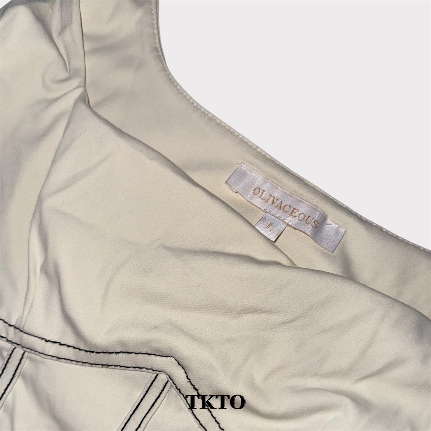 OLIVACEOUS Women’s Top (L)