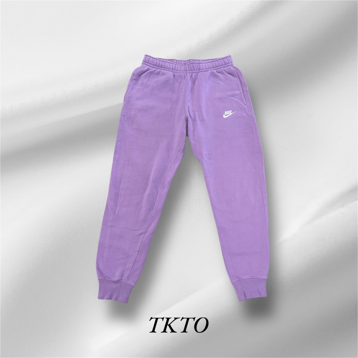 NIKE Men’s Pants