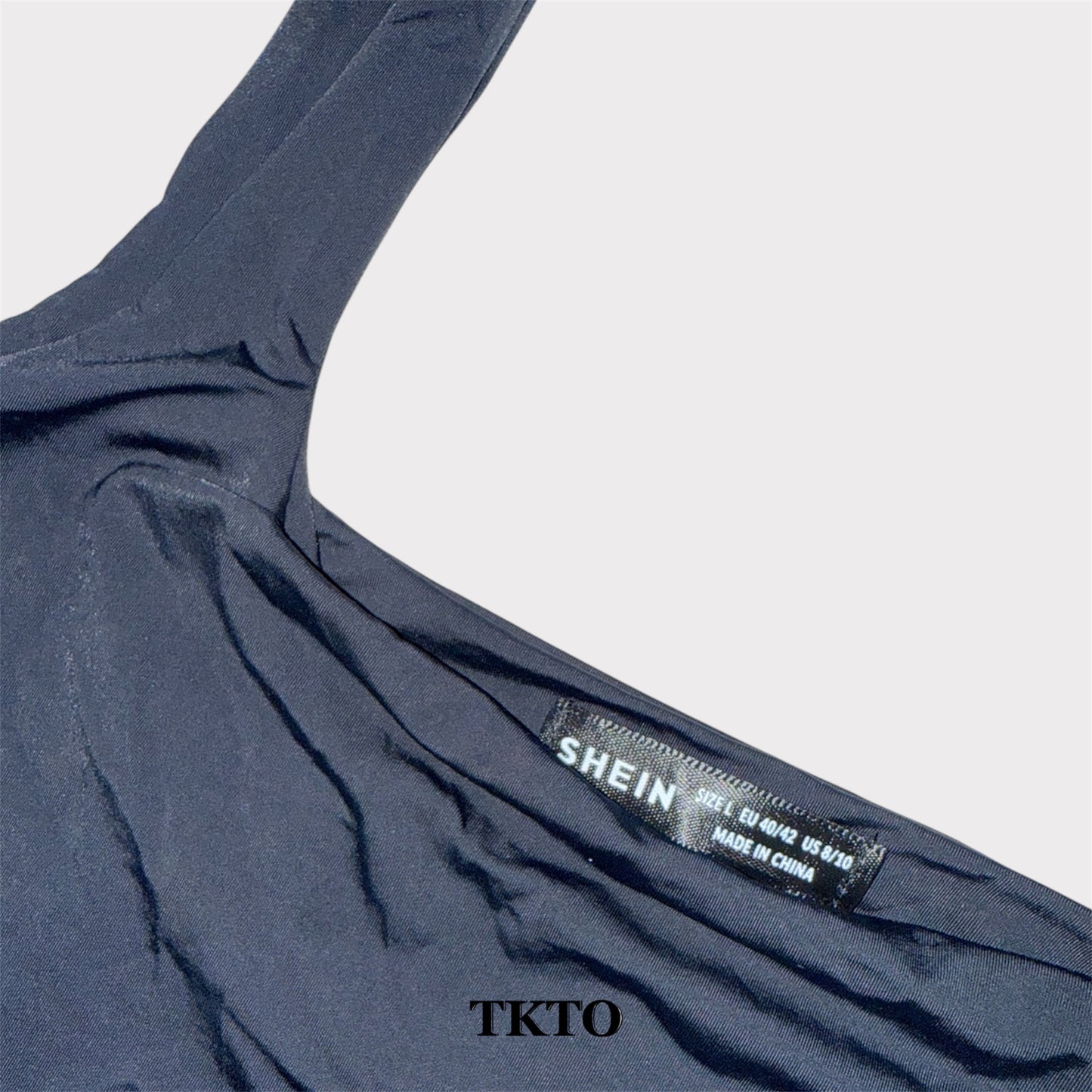 SHEIN Women’s Top (L)