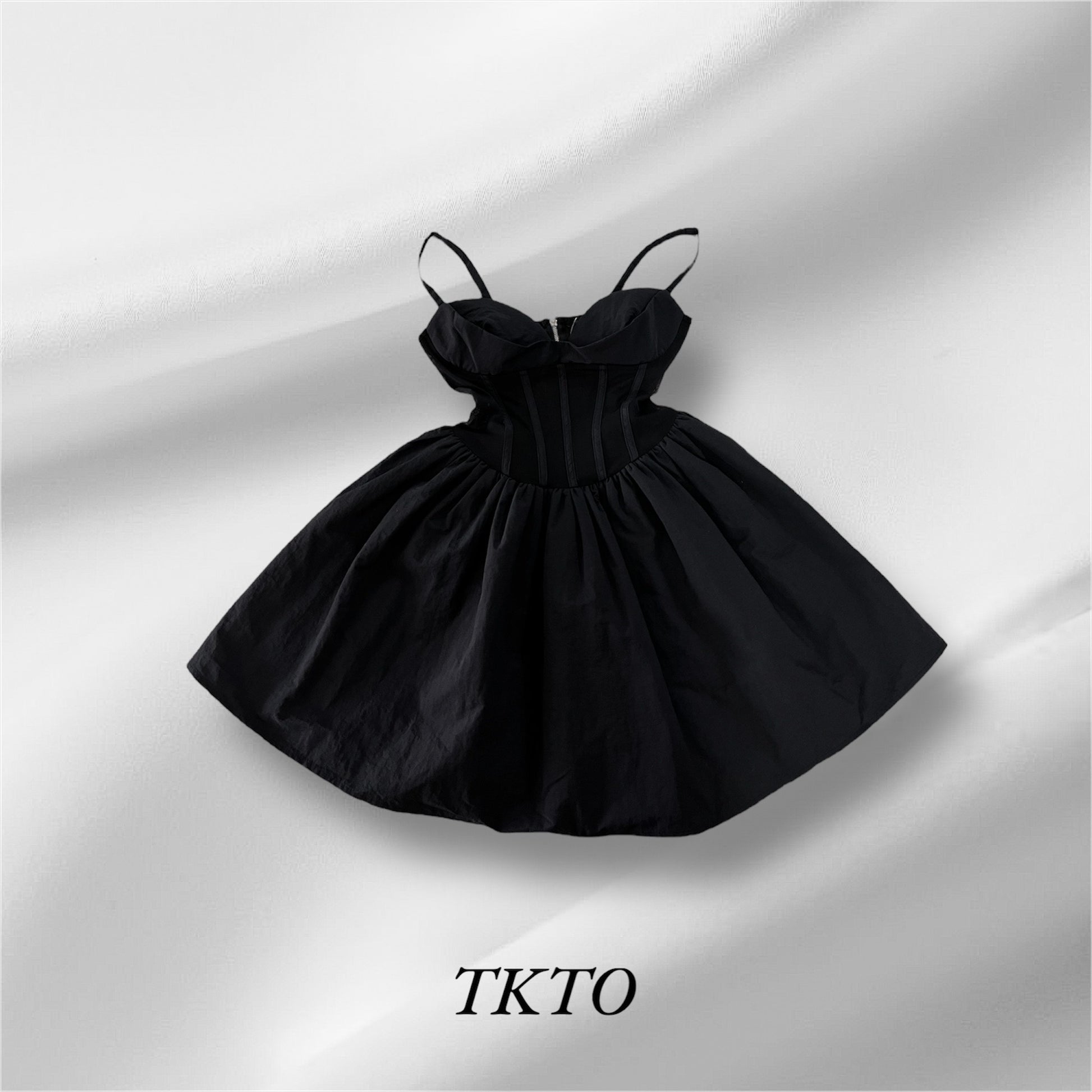 FOREVER 21 Women's Dress TKTO Clothing Co. FOREVER 21 Women's Dress TKTO Clothing Co.